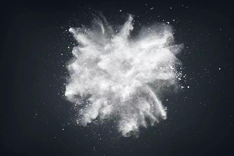 12名大學生慶祝生日撒麵粉導致『粉塵爆炸』~ 最傷的現在…