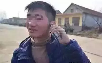 父親欠了一屁股債,兒子無奈賣掉婚房還錢,債主一來,卻給兒子跪下了
