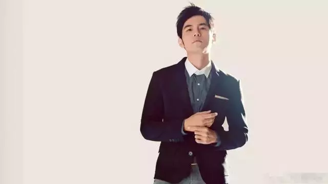 周杰倫與王源合作的新電影正式官宣，並且還有一位女將加盟