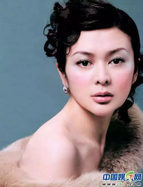 曾被有錢老男人糟蹋的清純玉女!