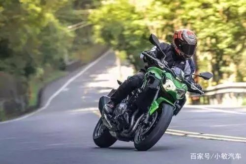 Ninja400與山葉R3選誰?看完你就知道了!