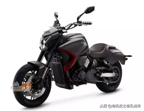摩瑞MV-900官方圖放出,V2水冷,強勁的心臟配了一副彆扭的外觀