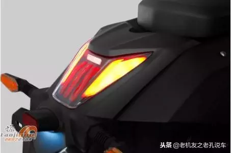 摩瑞MV-900官方圖放出,V2水冷,強勁的心臟配了一副彆扭的外觀
