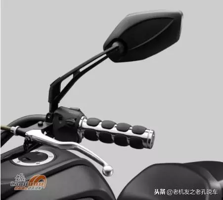 摩瑞MV-900官方圖放出,V2水冷,強勁的心臟配了一副彆扭的外觀