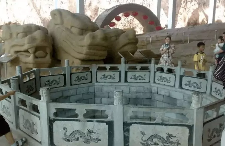 河北農村現石龍陣,15米厚地下埋藏369米巨龍,十大謎團至今未解