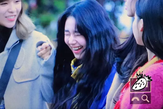 [TWICE][分享]181123 遲來的冠軍秀一位認證照開心心情溢於言表