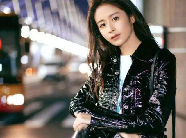 女子婚後不敢懷孕辛苦攢錢,丈夫把錢給了姑姐買房,女子感謝他
