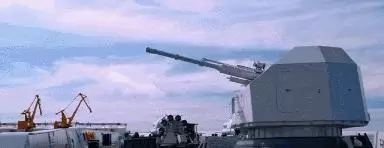 現代軍艦為何不取消艦炮,直接用飛彈呢?