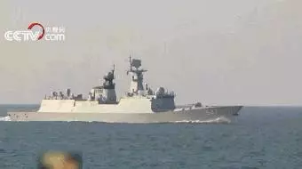 現代軍艦為何不取消艦炮,直接用飛彈呢?