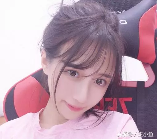 300萬粉絲「超高人氣正妹主播」開直播,手一滑「誤關美肌功能」...真面目嚇哭大票粉絲!
