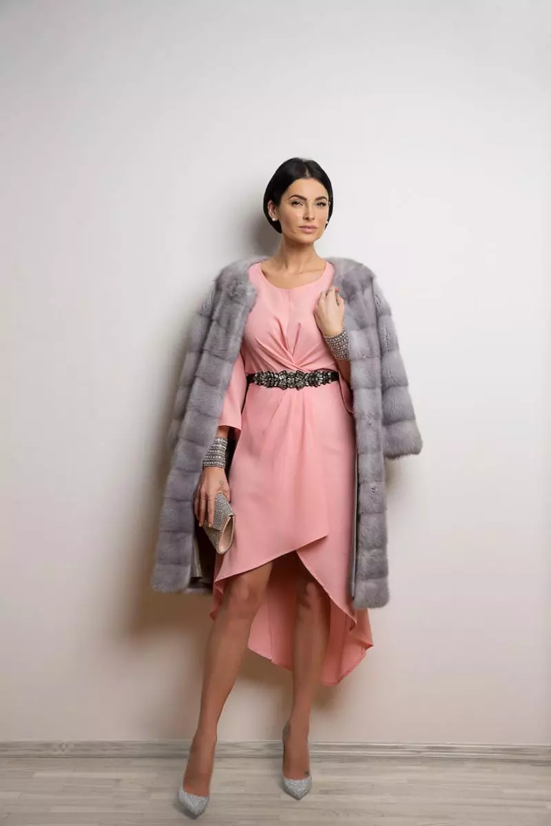 別急著退!她「網購女神洋裝」實穿差超大 巧手改造「皺巴巴窗簾→獨一無二美衣」全網搶著學