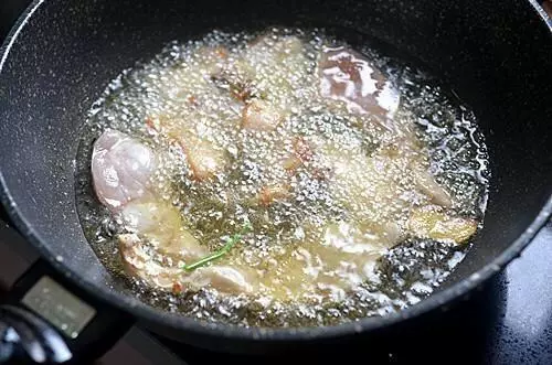 魚肉這做法最簡單,我家隔三差五就吃,不腥還特香,一上桌就吃光!