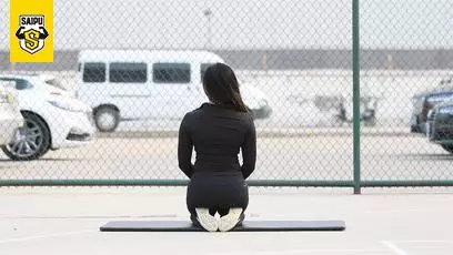 如何消除「圓肩」和駝背?6個動作,堅持一個月,體態明顯改善!
