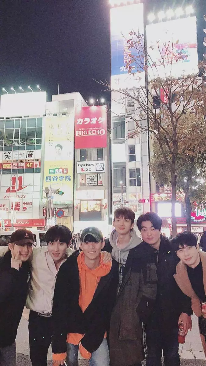 [EXO][新聞]181125 「EXO音源榜單連續三週一位記錄」登上歐洲雜誌