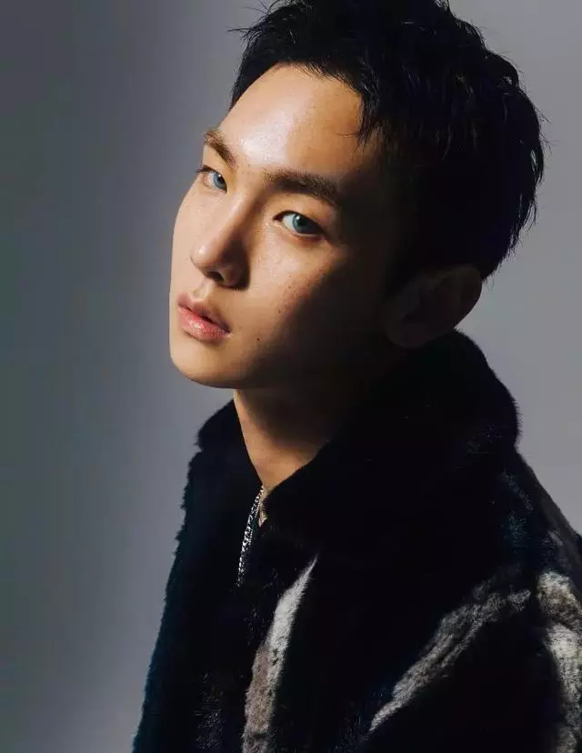 音色強盜齊聚一堂 SHINee Key 首張正規專輯合作陣容超華麗!