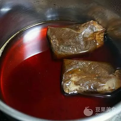 自製金桔檸檬茶,加點蜂蜜,味道跟柚子茶很像,酸酸甜甜很好喝
