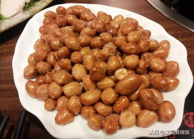 炒花生米時,加上這1步,每一粒都香脆爽口