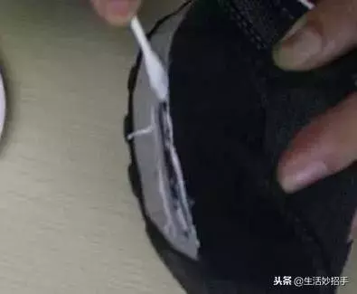 鞋子開膠了怎麼辦?別再傻傻用502粘,教你一招,比新買還牢固