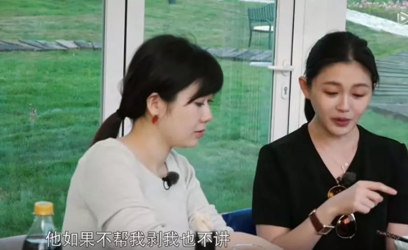 大S撞衫遭酸「身材顏值被同台女星碾壓」!汪小菲怒曬4照片「護妻不怕得罪人」網讚:最Man老公!