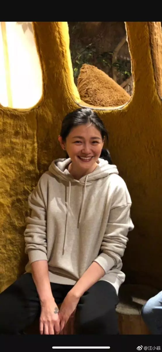 大S撞衫遭酸「身材顏值被同台女星碾壓」!汪小菲怒曬4照片「護妻不怕得罪人」網讚:最Man老公!