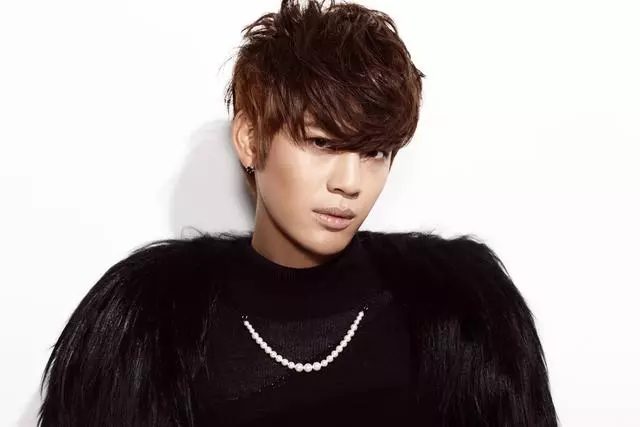 他曾是YG旗下為數不多的solo男歌手,BigBang都甘心為他當伴舞