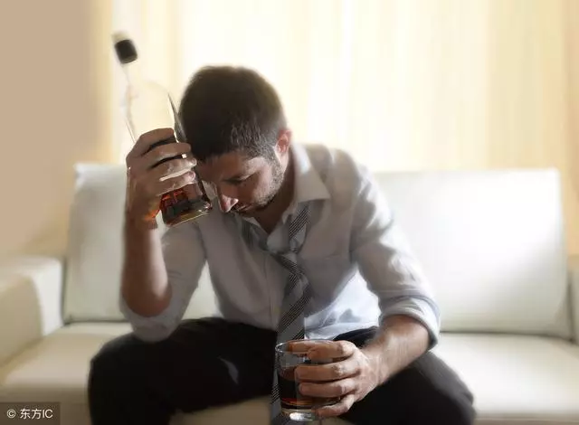 生氣是傷肝行為之首,比熬夜更傷,記住做好5件事,肝臟會感謝你