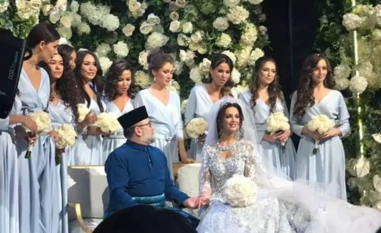 【網路瘋傳大馬Agong結婚照!】顏值爆表『俄羅斯妻子』被大起底,原來曾經是選美冠軍!