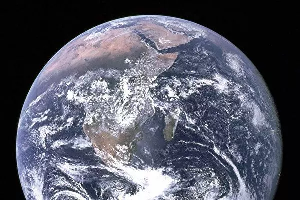研究:地球正將大量海水吸入內部,去向不明
