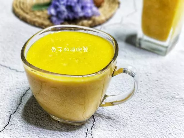 南瓜和蘋果做的早餐,營養簡單,太好喝了,孩子特喜歡,收藏試下