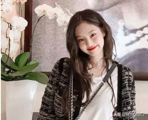 BLACKPINK智妮JENNIE力壓TWICE泰妍!五大原因分析!黑粉功不可沒