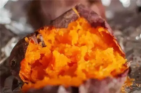 冬天吃紅薯能降血糖嗎?天天吃紅薯,原來咱們都被這件事騙了