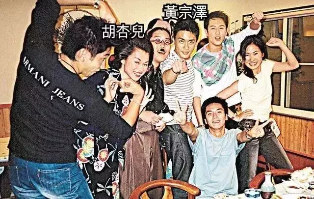1999年兩位港姐郭羨妮和胡杏兒的故事:兩個女孩,一個靚一個不靚