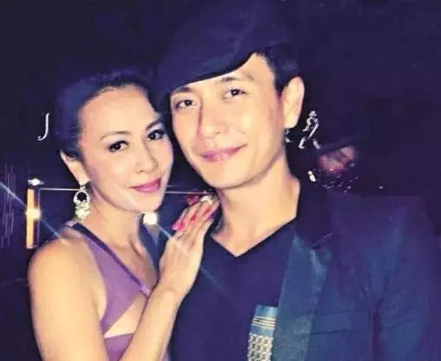 1999年兩位港姐郭羨妮和胡杏兒的故事:兩個女孩,一個靚一個不靚