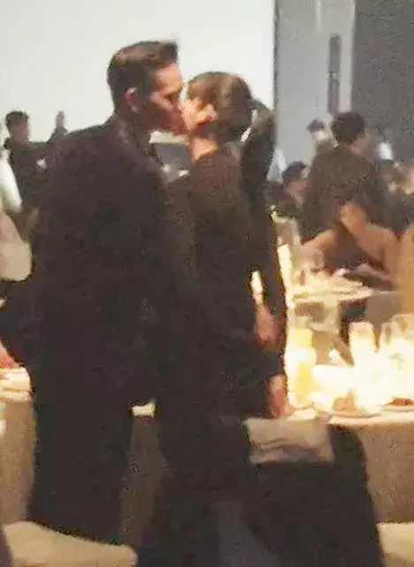 1999年兩位港姐郭羨妮和胡杏兒的故事:兩個女孩,一個靚一個不靚