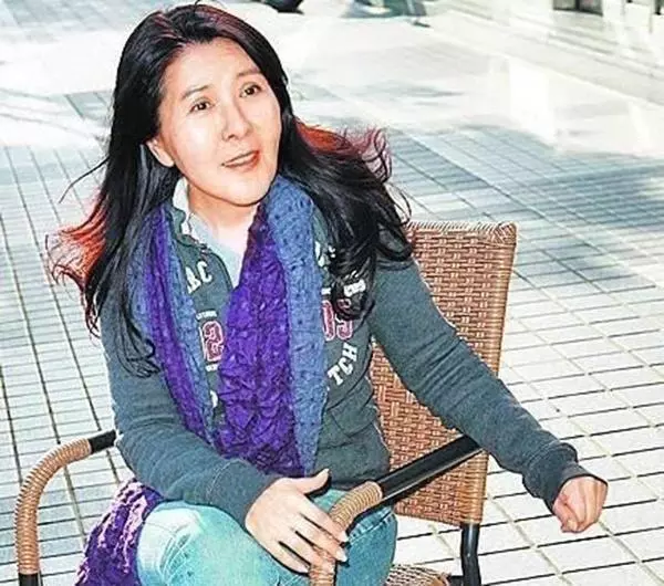67歲金鐘視後李麗鳳去世,膝下無兒無女,陳妍希發文悼念!