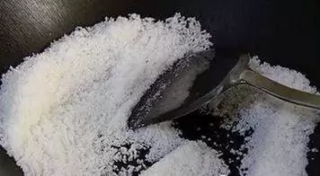 膝蓋骨痛有救了,家有腰腿疼痛的人,記得存起來