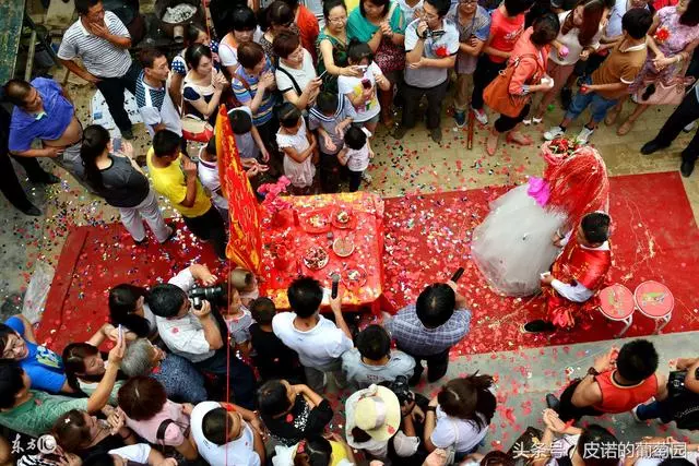 結婚婆家給30萬,我爸提一條件,我替婆家拒絕,婚後我再沒回娘家