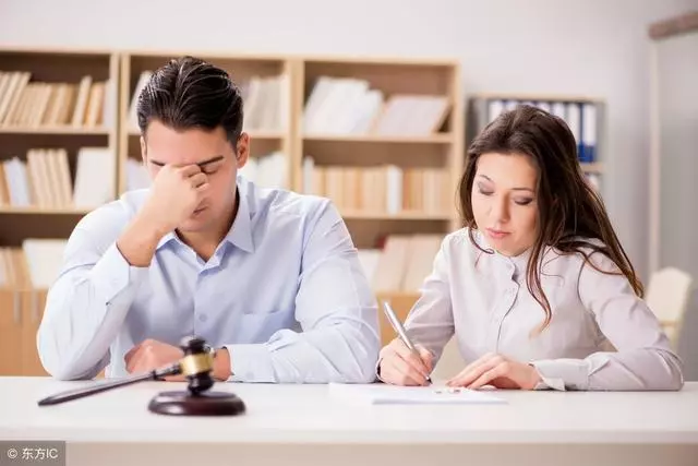 生完孩子後老公經常親自下廚,我不放心去看看,之後我提出離婚!