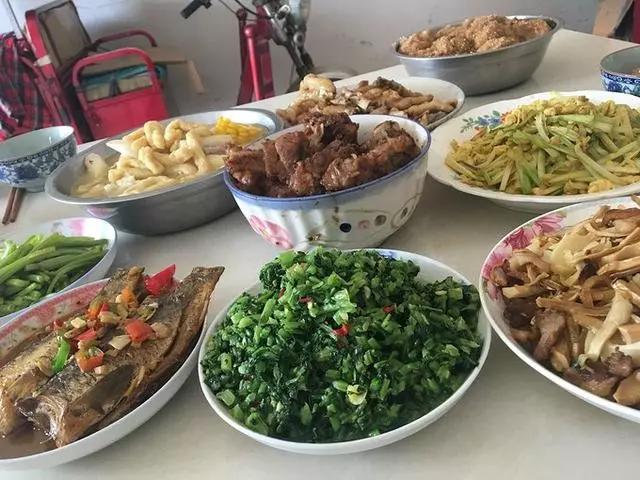 第一次和男友回家見父母,餐桌上夾了一塊魚,剛回家男友就提分手