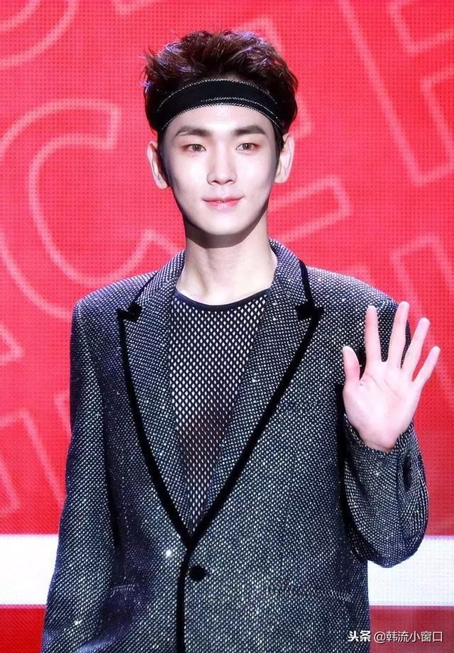 孝淵對Jennie,起范Key對WINNER閔浩MINO,為何SM和YG總針鋒相對