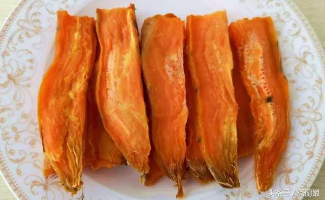 紅薯簡單這樣做,實在太好吃,不用煮,不油炸,比大魚大肉都解饞