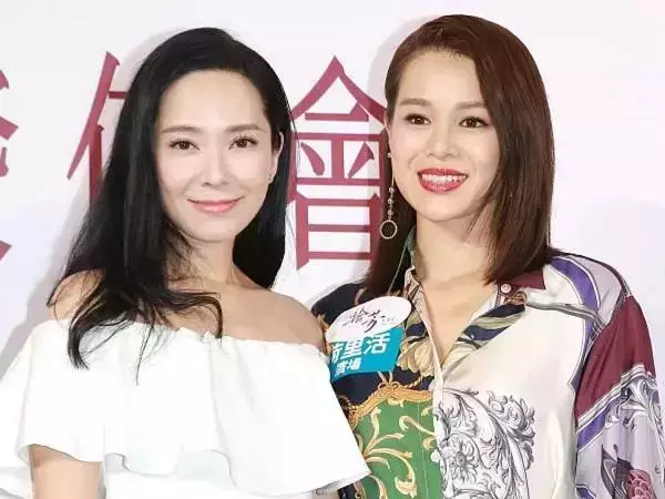 1999年兩位港姐郭羨妮和胡杏兒的故事:兩個女孩,一個靚一個不靚