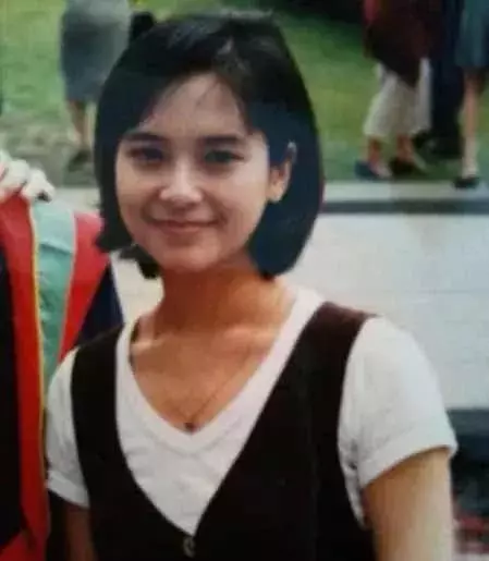 1999年兩位港姐郭羨妮和胡杏兒的故事:兩個女孩,一個靚一個不靚