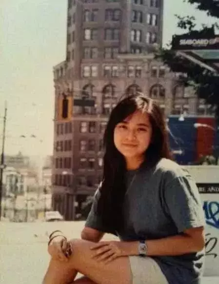 1999年兩位港姐郭羨妮和胡杏兒的故事:兩個女孩,一個靚一個不靚