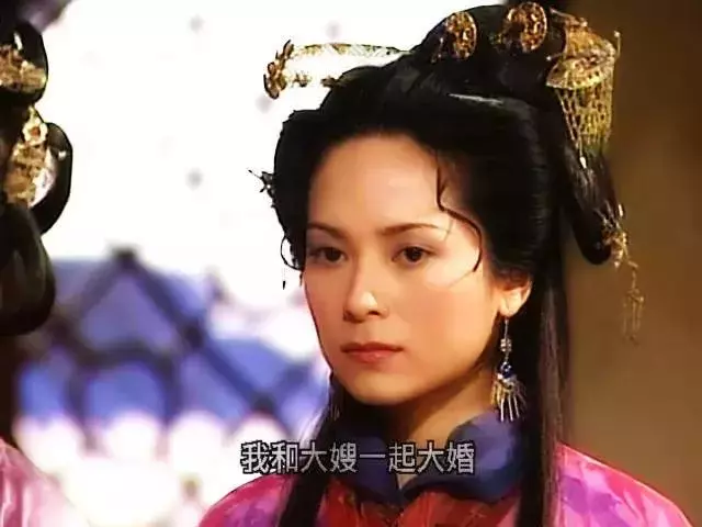 1999年兩位港姐郭羨妮和胡杏兒的故事:兩個女孩,一個靚一個不靚