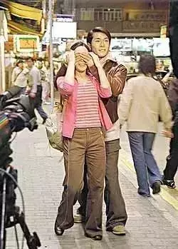 1999年兩位港姐郭羨妮和胡杏兒的故事:兩個女孩,一個靚一個不靚