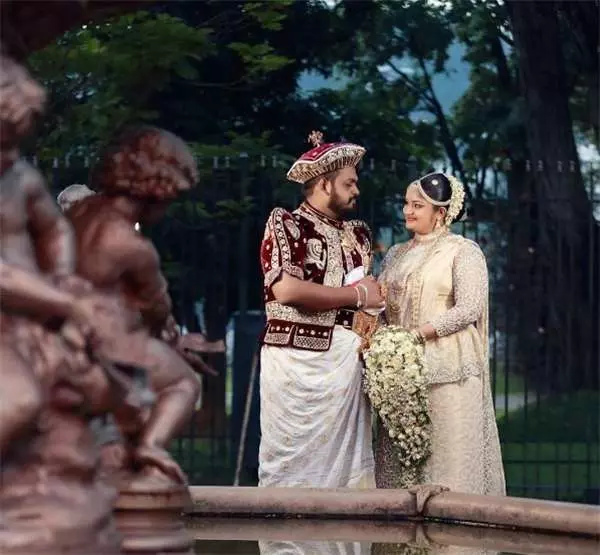 19個世界各地傳統的結婚服飾,忽然覺得自己結婚穿白紗簡直遜斃了!