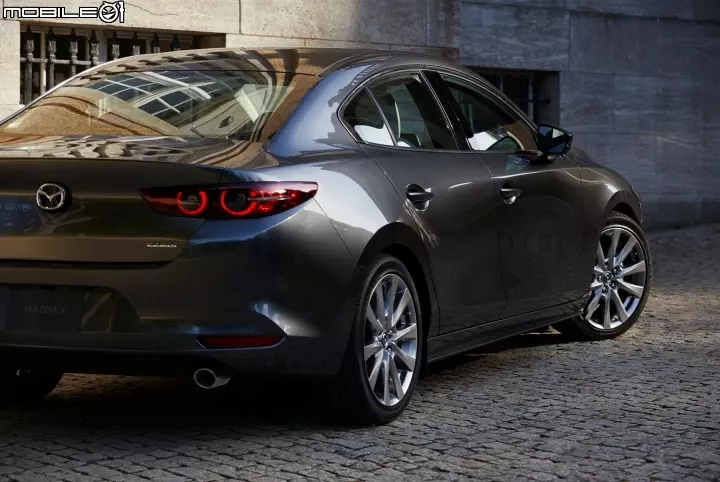 【海外情報】全新大改款Mazda 3 首批正式樣貌照片曝光!