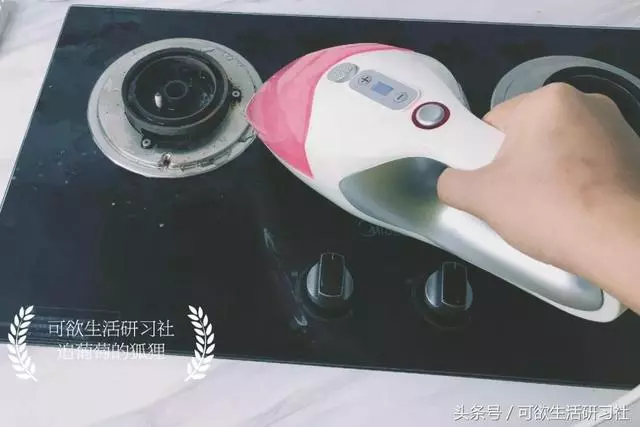 油膩灶台瞬間煥然一新?試了日本10分鐘清潔法,連百潔布都用不上