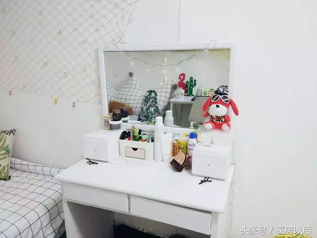 為了省錢這位女孩租了一間「噁髒臭」的10坪小房間,但房東來收房租時,竟變成了「夢幻北歐王國」